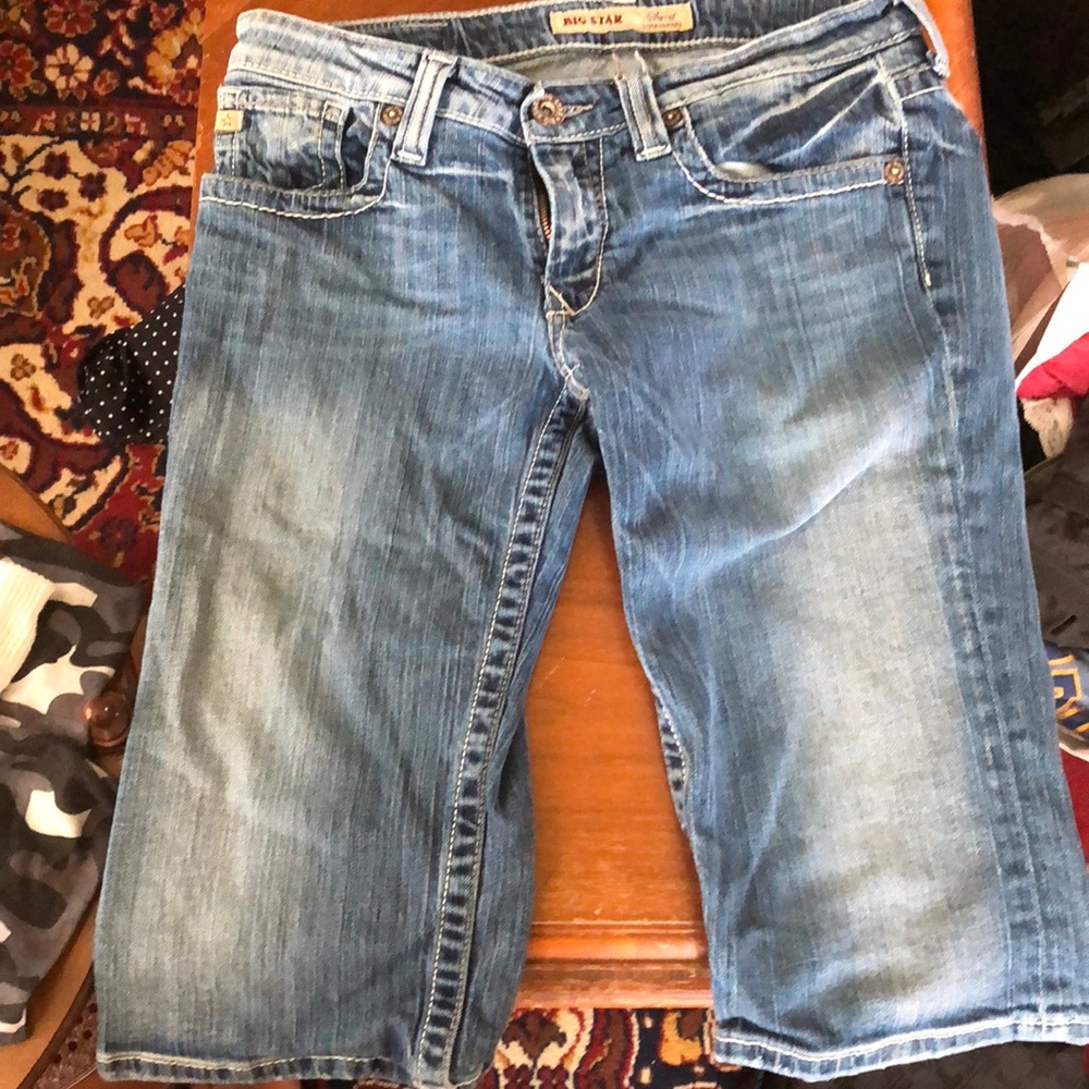 Big Star Bermuda length shorts size 29